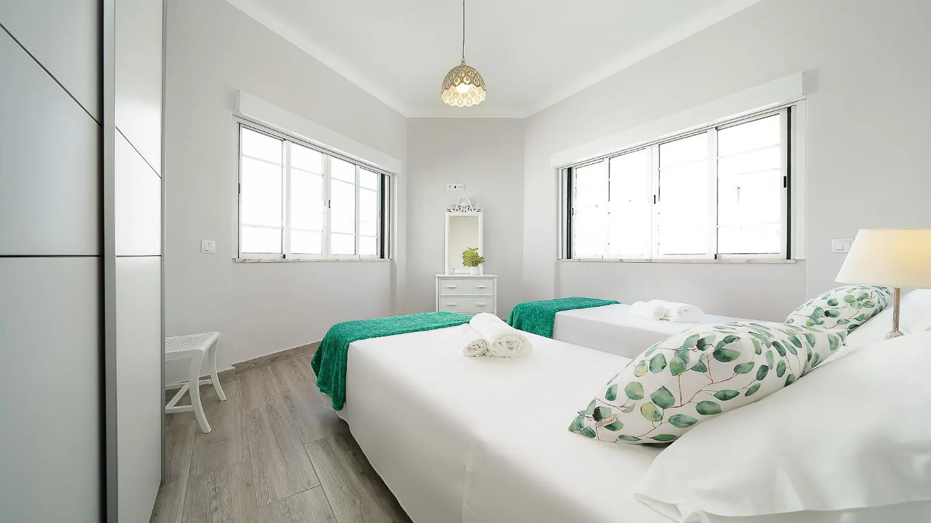 Spacious Stylish Apartment Portimao Portugal